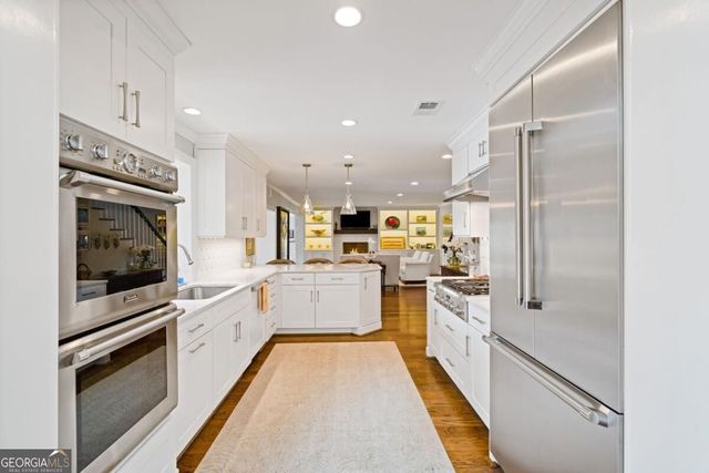 594 Hilltop Lane, Berkeley Lake, GA 30096