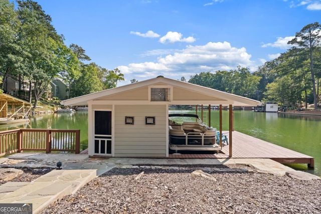 594 Hilltop Lane, Berkeley Lake, GA 30096