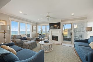 150 Lighthouse Rd # B-722, Hilton Head Island, SC 29928