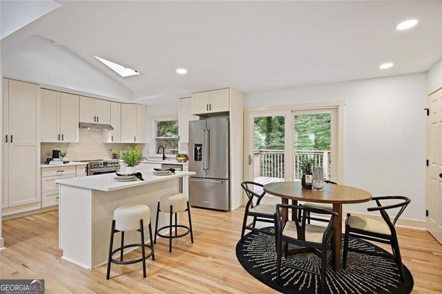 110 Bonnie Lane NE, Sandy Springs, GA 30328
