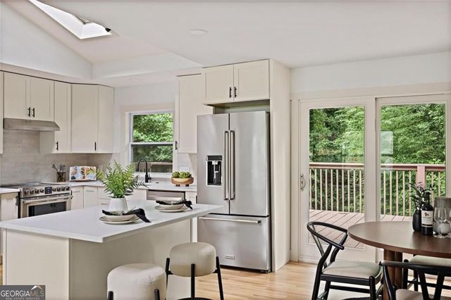 110 Bonnie Lane NE, Sandy Springs, GA 30328