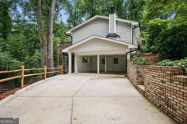 110 Bonnie Lane NE, Sandy Springs, GA 30328