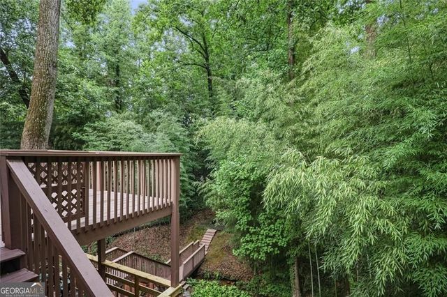 110 Bonnie Lane NE, Sandy Springs, GA 30328