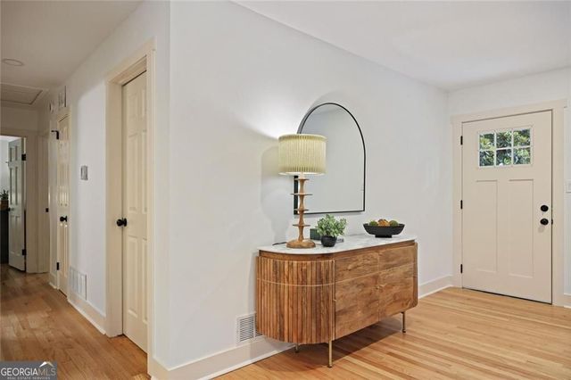 110 Bonnie Lane NE, Sandy Springs, GA 30328