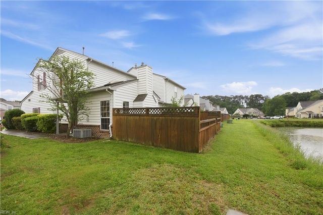 205 Linden Court, Yorktown, VA 23692