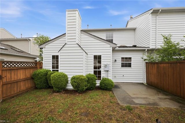 205 Linden Court, Yorktown, VA 23692