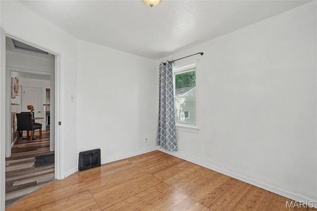 15 Saint James Court, Florissant, MO 63031