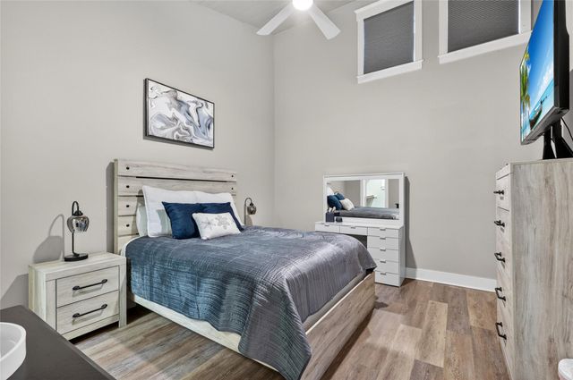 405 Short Circuit 5, Horseshoe Bay, TX 78657