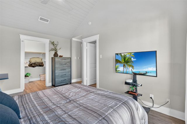 405 Short Circuit 5, Horseshoe Bay, TX 78657