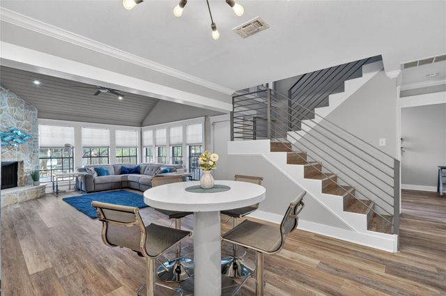 405 Short Circuit 5, Horseshoe Bay, TX 78657