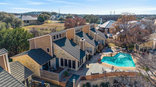 405 Short Circuit 5, Horseshoe Bay, TX 78657