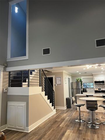 405 Short Circuit 5, Horseshoe Bay, TX 78657