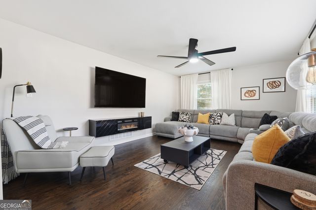 3255 Columbia Woods, Decatur, GA 30032