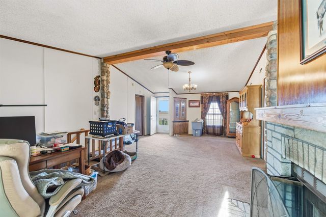 12026 N 39th St W, Sedgwick, KS 67135