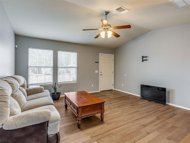 1821 NW 143rd Street, Edmond, OK 73013