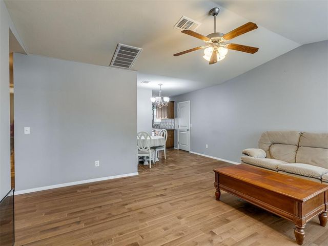 1821 NW 143rd Street, Edmond, OK 73013