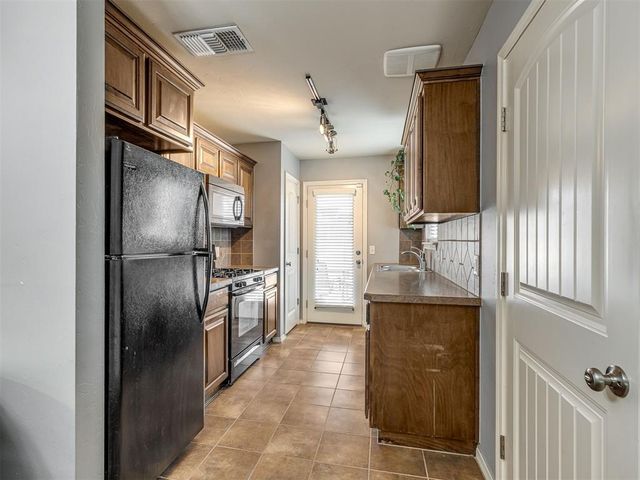 1821 NW 143rd Street, Edmond, OK 73013