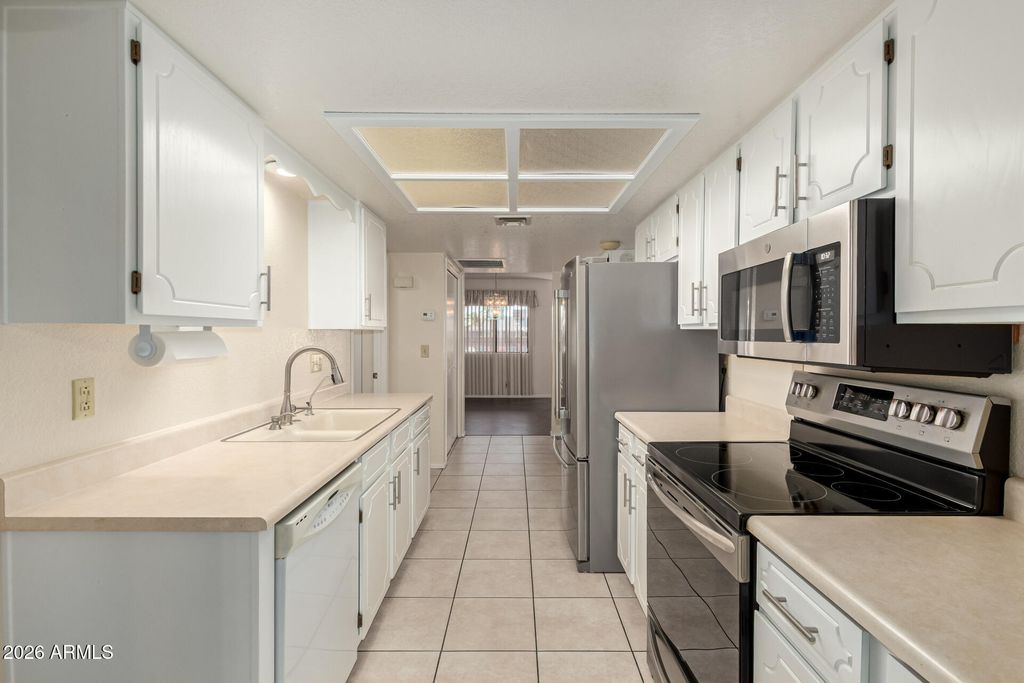520 S GREENFIELD Road 30, Mesa, AZ 85206 — photo 2