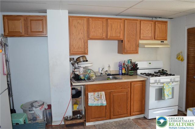 320 South 11th Street, Easton, PA 18042
