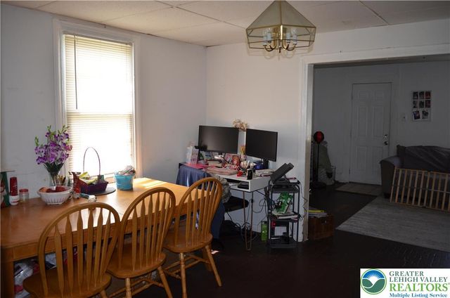 320 South 11th Street, Easton, PA 18042
