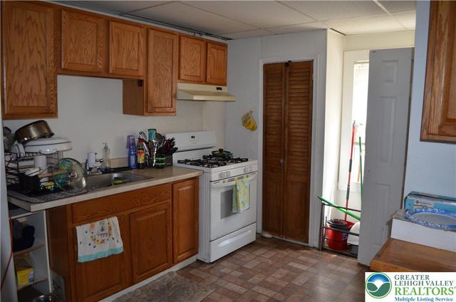 320 South 11th Street, Easton, PA 18042