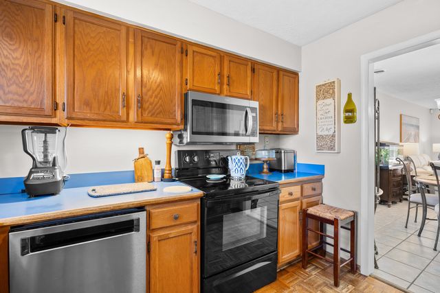 830 44th Ave N Apt R1, Myrtle Beach, SC 29577