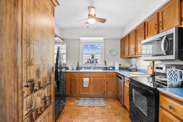 830 44th Ave N Apt R1, Myrtle Beach, SC 29577