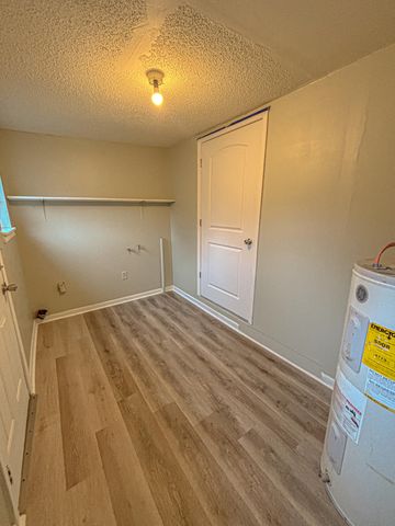 411 E Sloss Avenue, Defuniak Springs, FL 32433