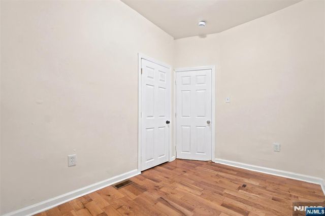 491 17th Street, Newark, NJ 07103