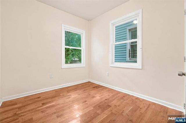 491 17th Street, Newark, NJ 07103