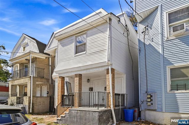 491 17th Street, Newark, NJ 07103