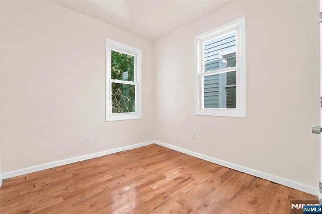491 17th Street, Newark, NJ 07103