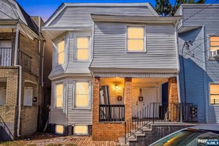 491 17th Street, Newark, NJ 07103