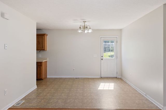 661 Jerre Ln, Lewisburg, TN 37091
