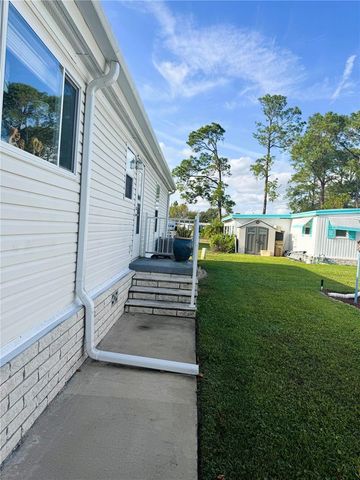 107 HIBISCUS WAY, Leesburg, FL 34748