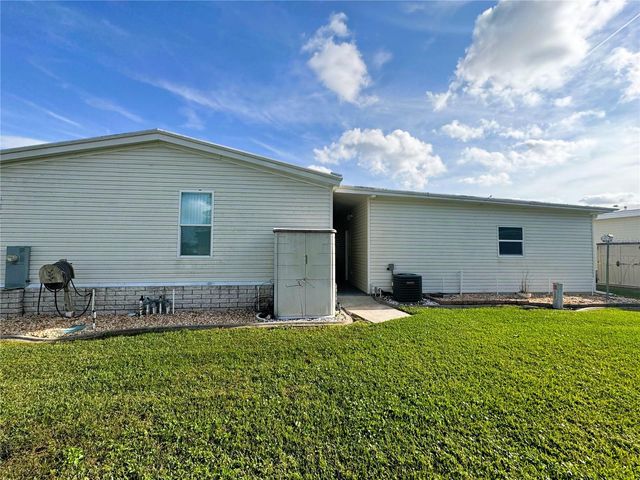 107 HIBISCUS WAY, Leesburg, FL 34748