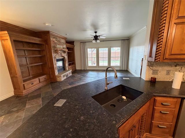 919 Stone Creek Boulevard, Yukon, OK 73099