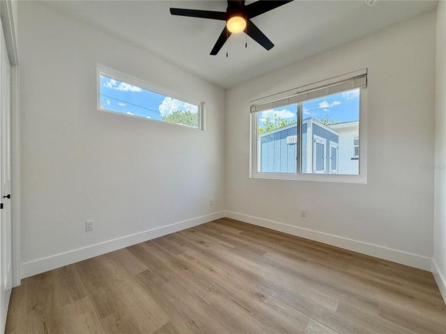 2848 30TH AVENUE N, St Petersburg, FL 33713