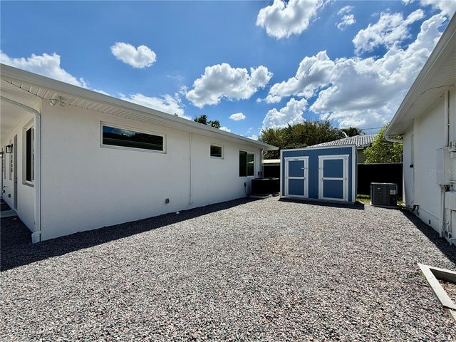 2848 30TH AVENUE N, St Petersburg, FL 33713