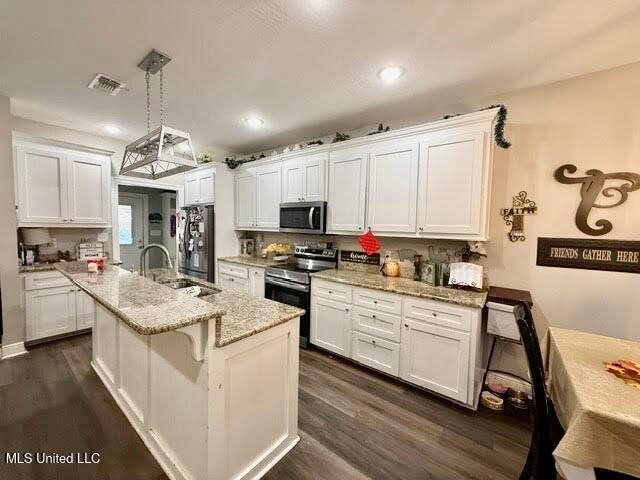 102 Smith Street, Petal, MS 39465