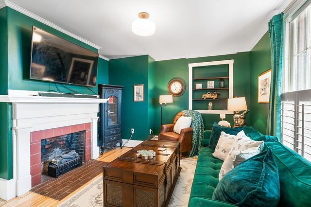 64 School Street, Concord, NH 03301