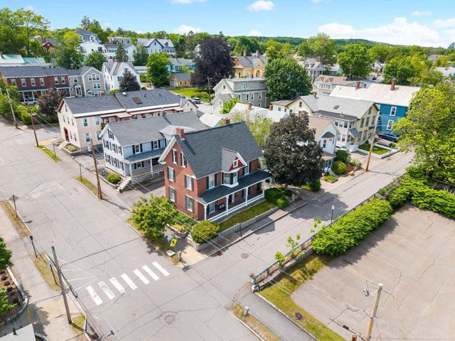 64 School Street, Concord, NH 03301