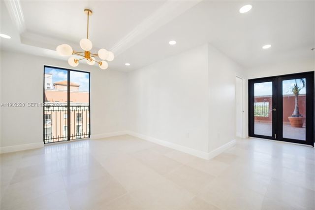 671 Biltmore Way PH, Coral Gables, FL 33134