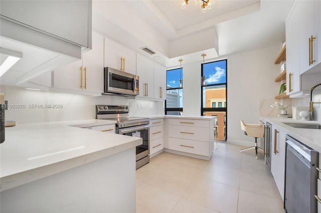 671 Biltmore Way PH, Coral Gables, FL 33134