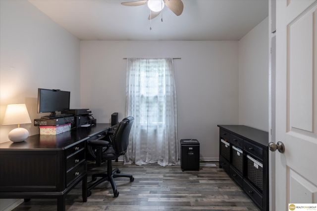 7709 S 42 Street, Bellevue, NE 68147
