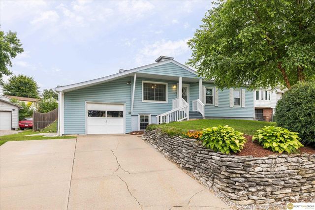 7709 S 42 Street, Bellevue, NE 68147