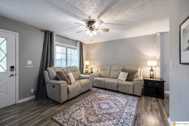 7709 S 42 Street, Bellevue, NE 68147