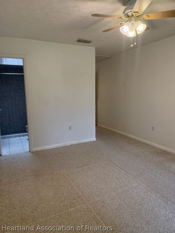 5433 Granada Boulevard, Sebring, FL 33872