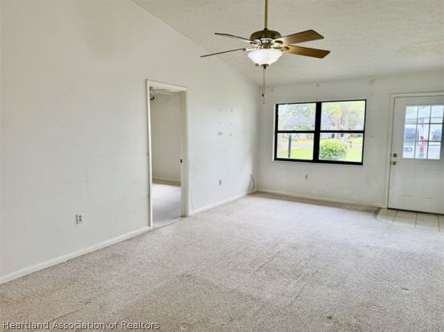 5433 Granada Boulevard, Sebring, FL 33872