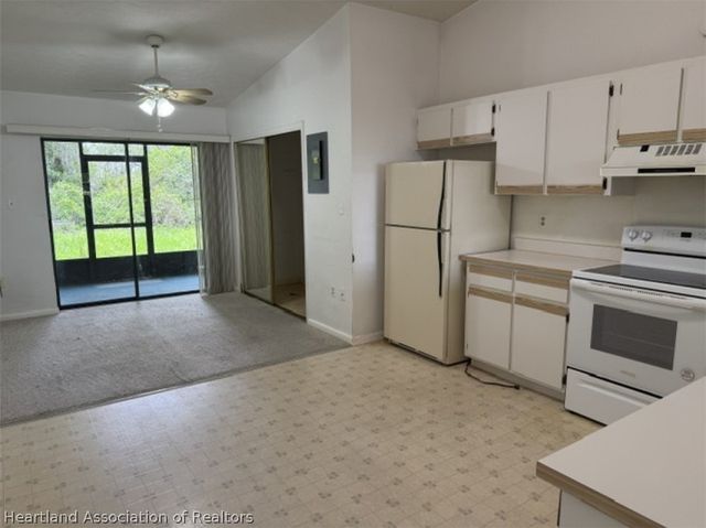 5433 Granada Boulevard, Sebring, FL 33872
